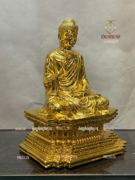 Tượng phật Thích Ca bằng đồng dát vàng