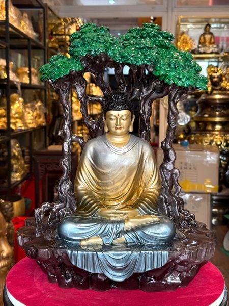 Tượng phật Thích Ca ngồi thiền bằng đồng