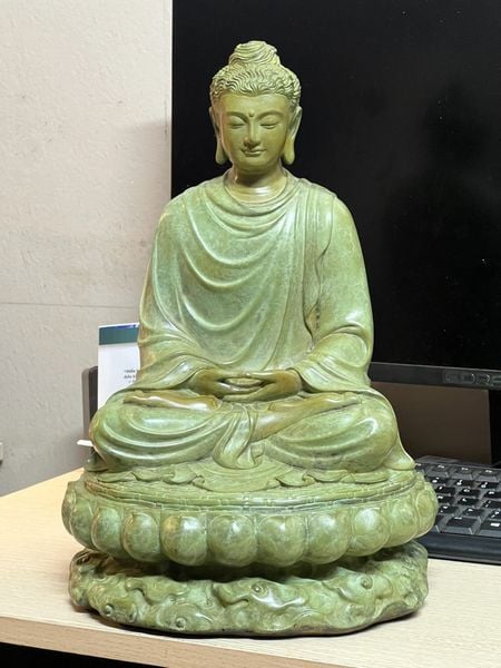 Tượng phật thích ca bằng đồng patina xanh ngọc lục bích vân hỏa biến độc bản cao 35 ngang 23 nặng 8,5kg