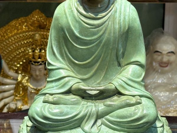 Tượng phật Thích Ca Mâu Ni
