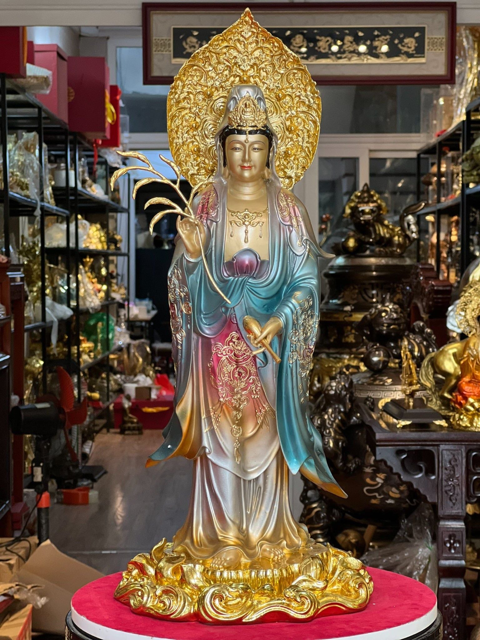 Tượng phật quan âm đứng cao 49cm tới đầu, 58cm tới hào quang