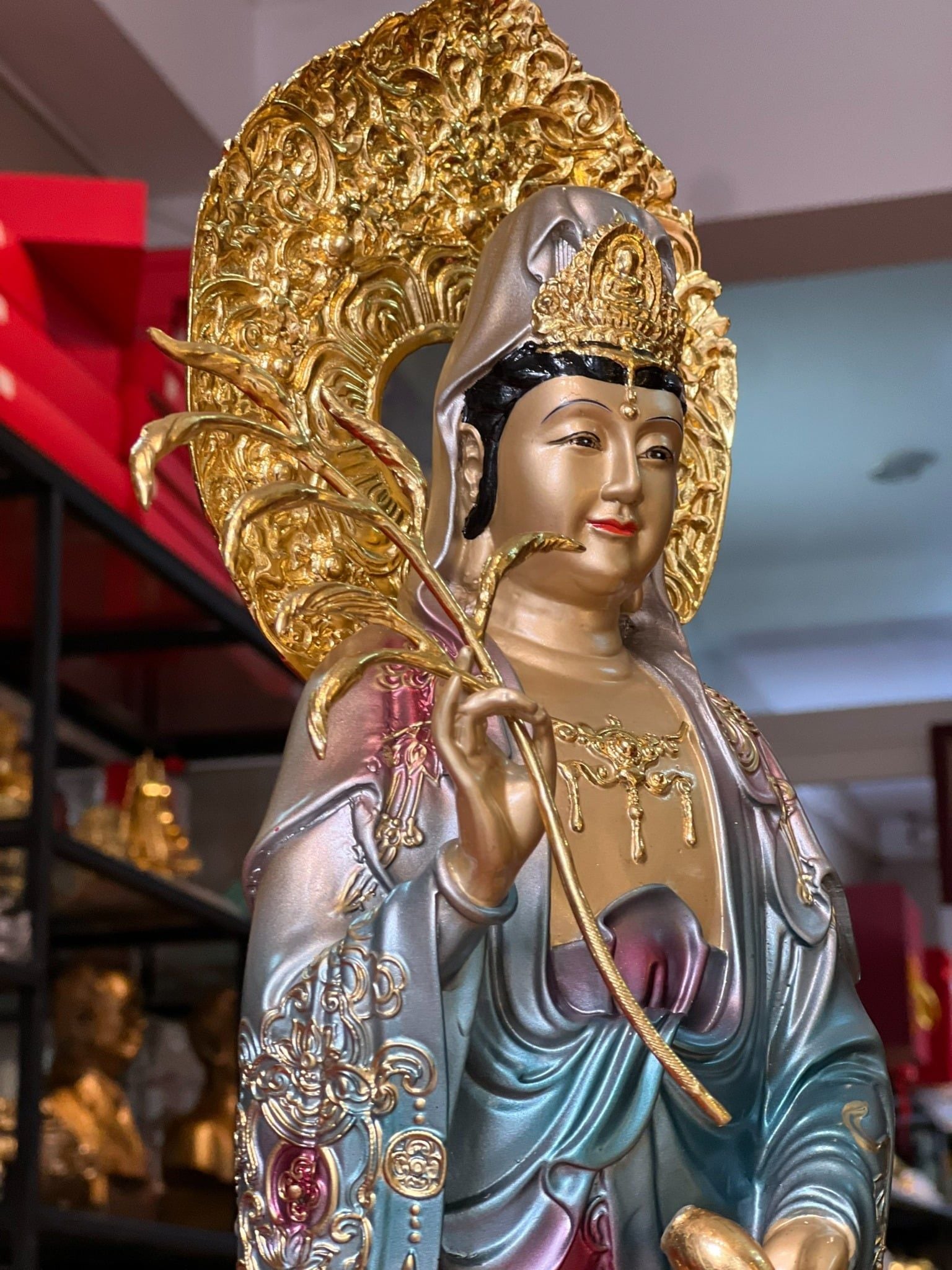 Tượng phật quan âm đứng cao 49cm tới đầu, 58cm tới hào quang