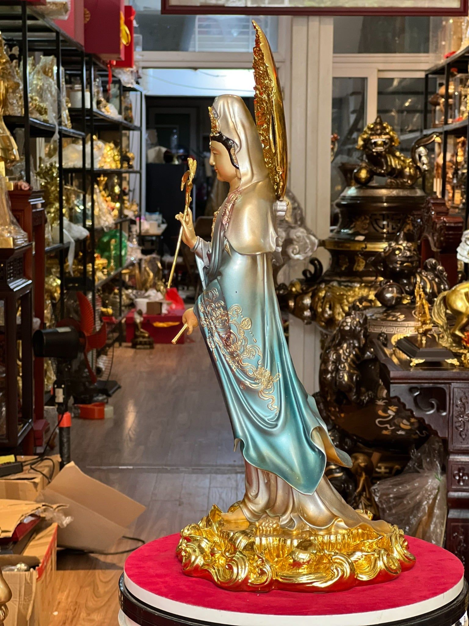 Tượng phật quan âm đứng cao 49cm tới đầu, 58cm tới hào quang