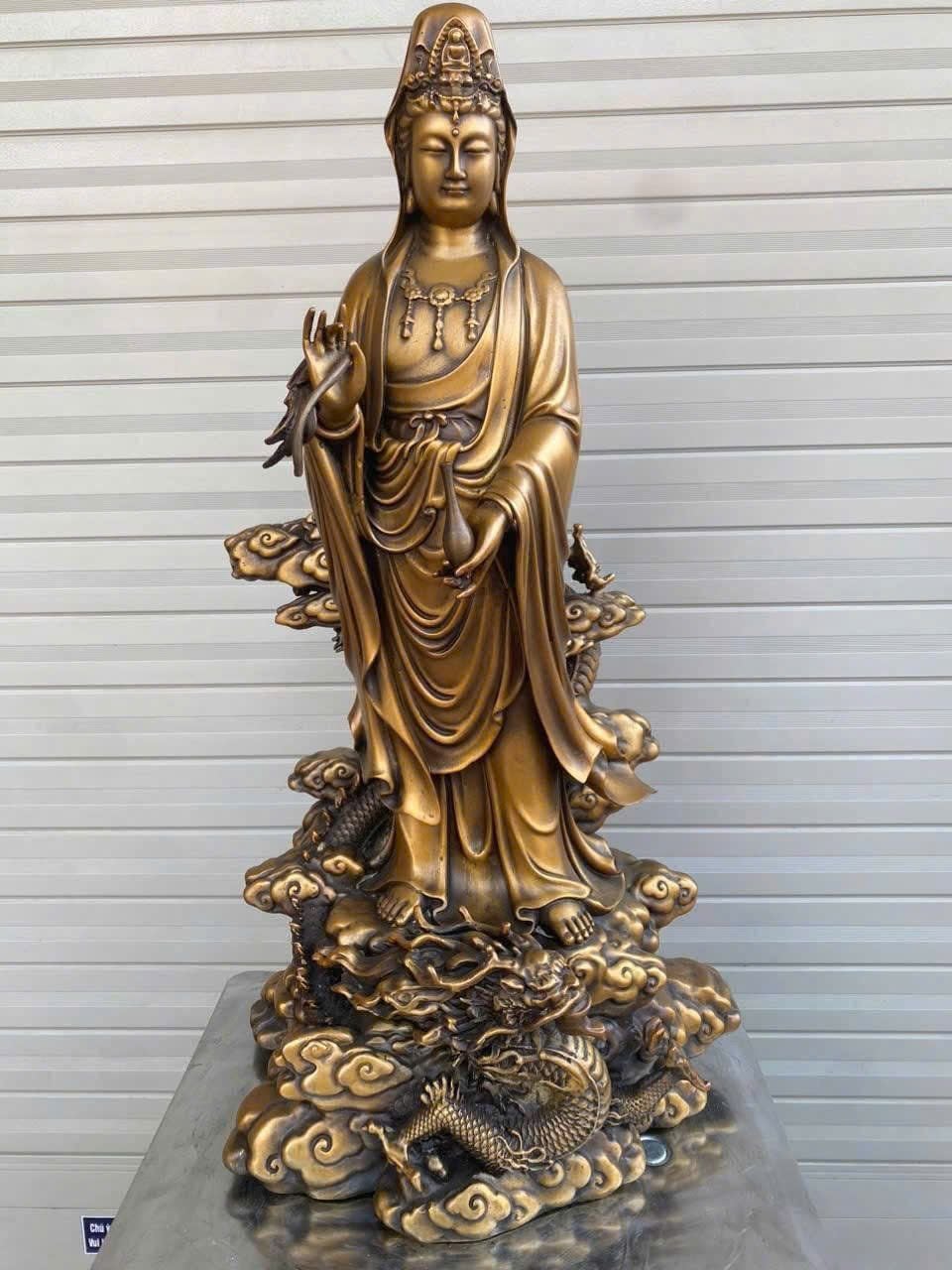 Tượng phật quan âm bằng đồng