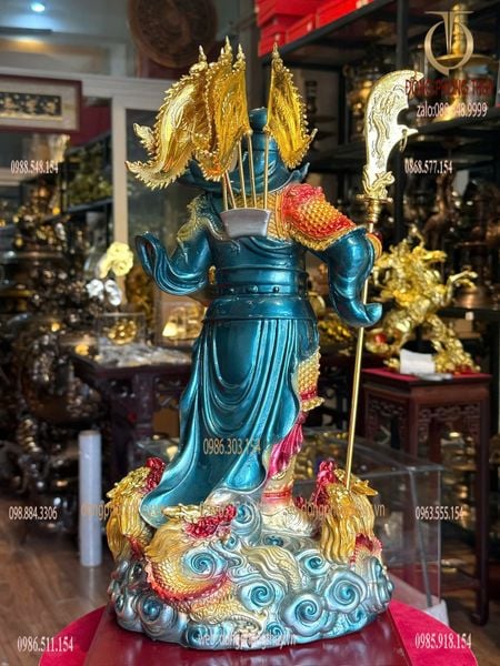 Tượng quan công ngũ cờ bằng đồng dát vàng vẽ màu