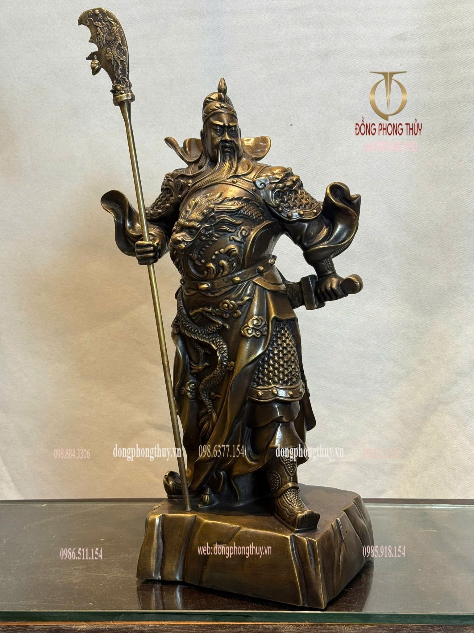 Tượng quan thánh bằng đồng hun
