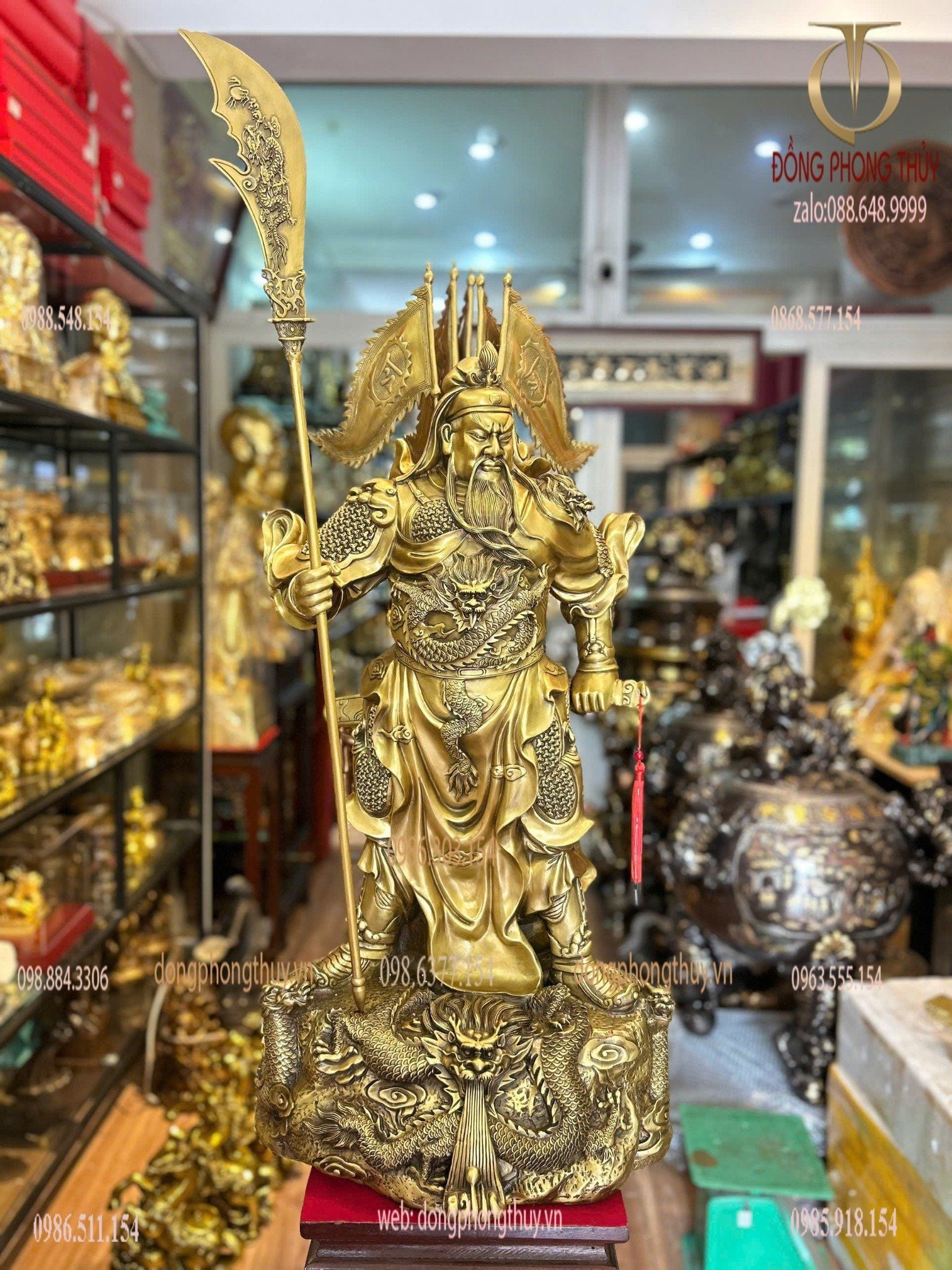 Tượng quan công bằng đồng