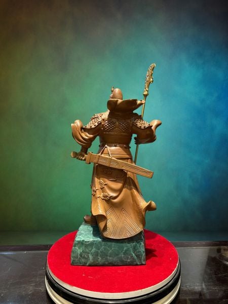Tượng quan vũ bằng đồng