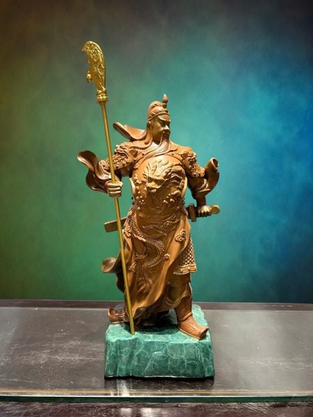 Tượng quan vũ bằng đồng