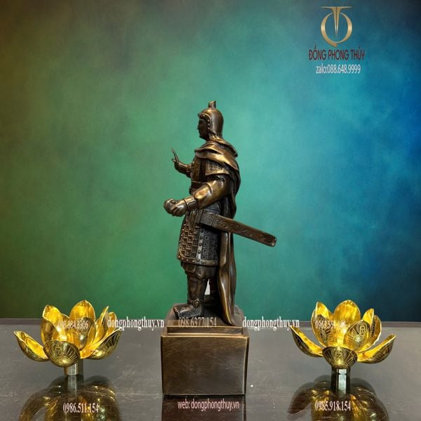 Tượng Quang Trung Nguyễn Huệ bằng đồng hun