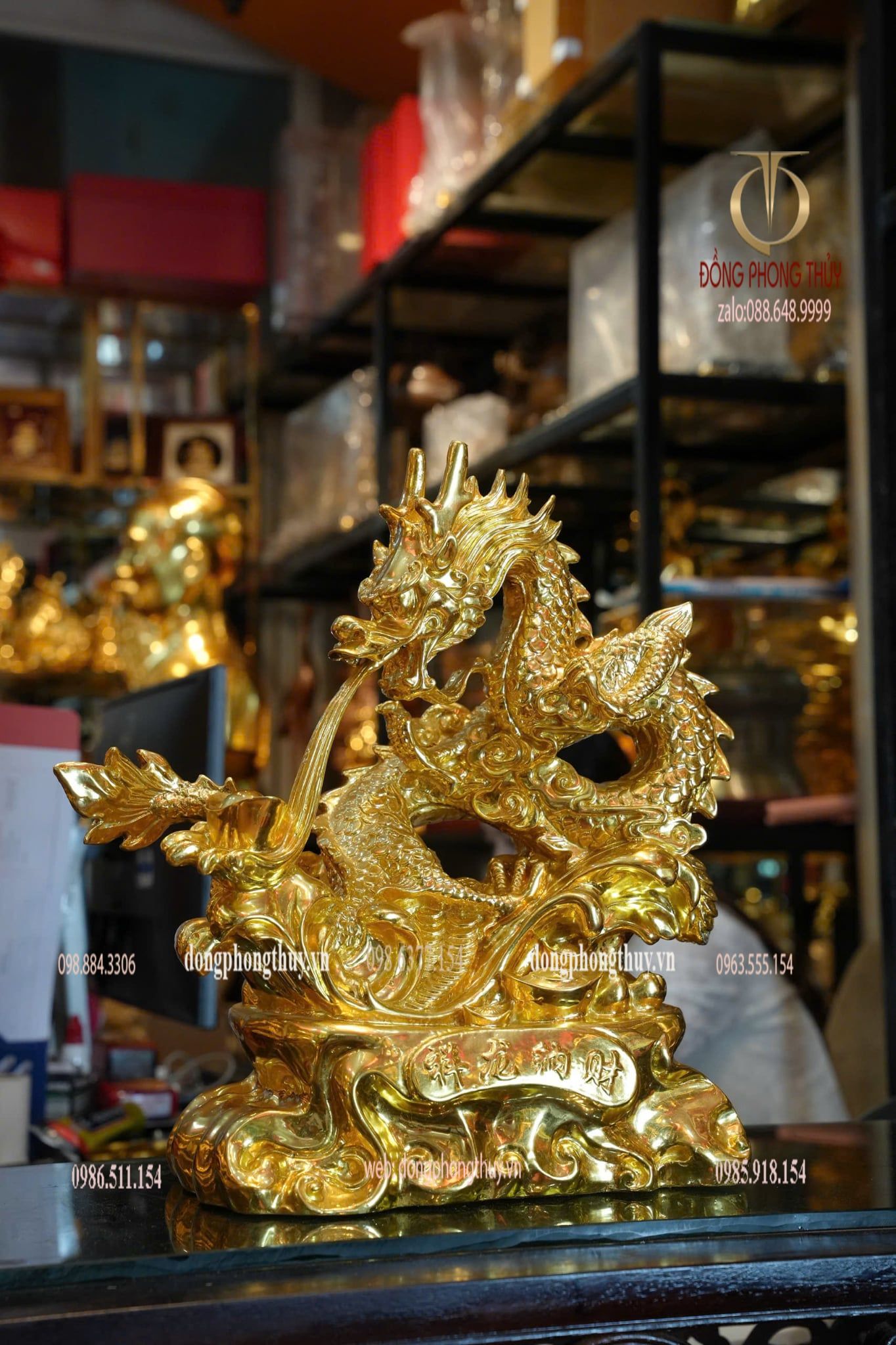 Tượng rồng bằng đồng dát vàng 24k