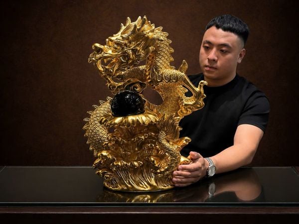 Tượng rồng bằng đồng dát vàng 24k