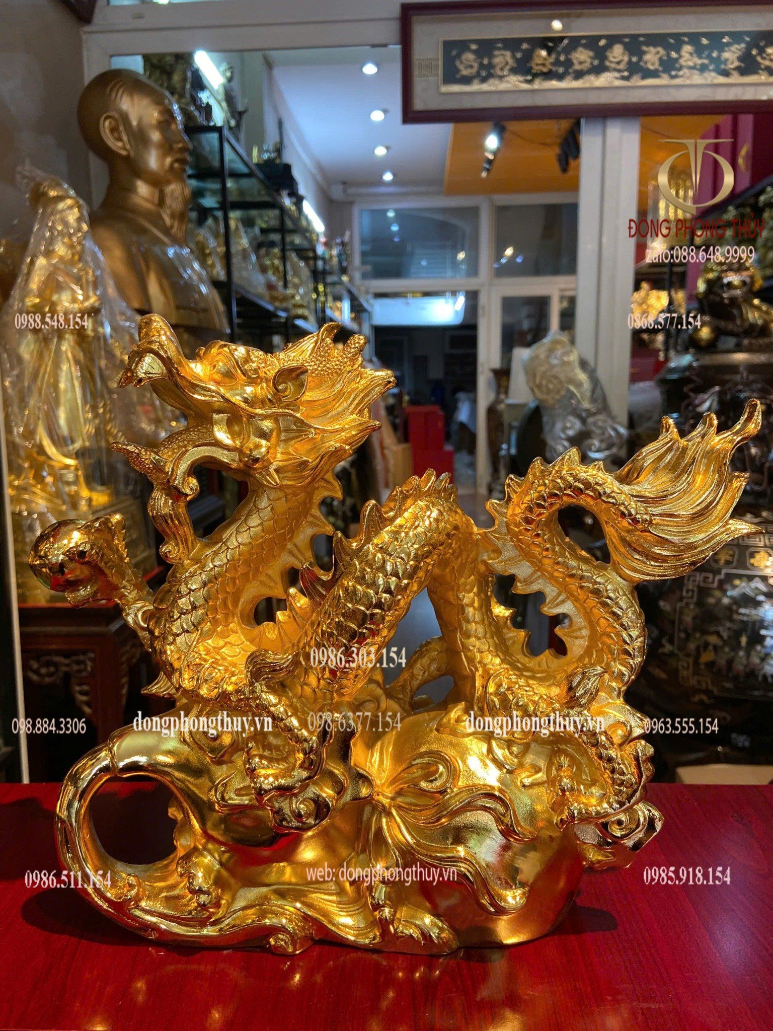 Tượng rồng mạ vàng 24k