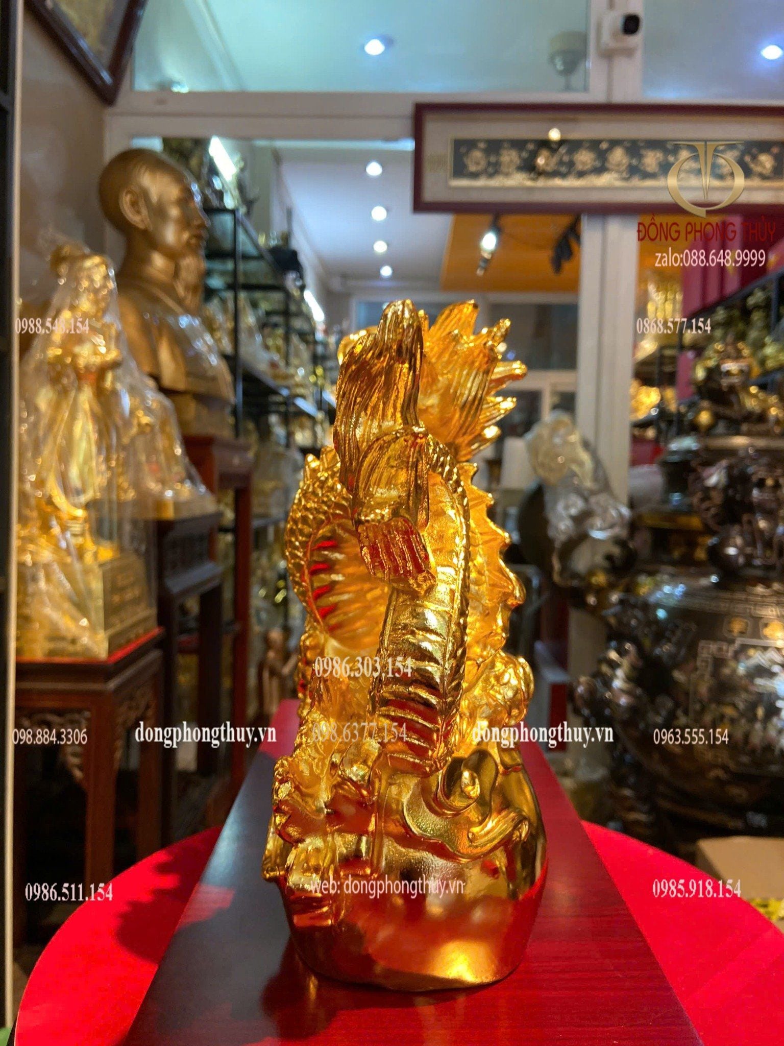 Tượng rồng mạ vàng 24k