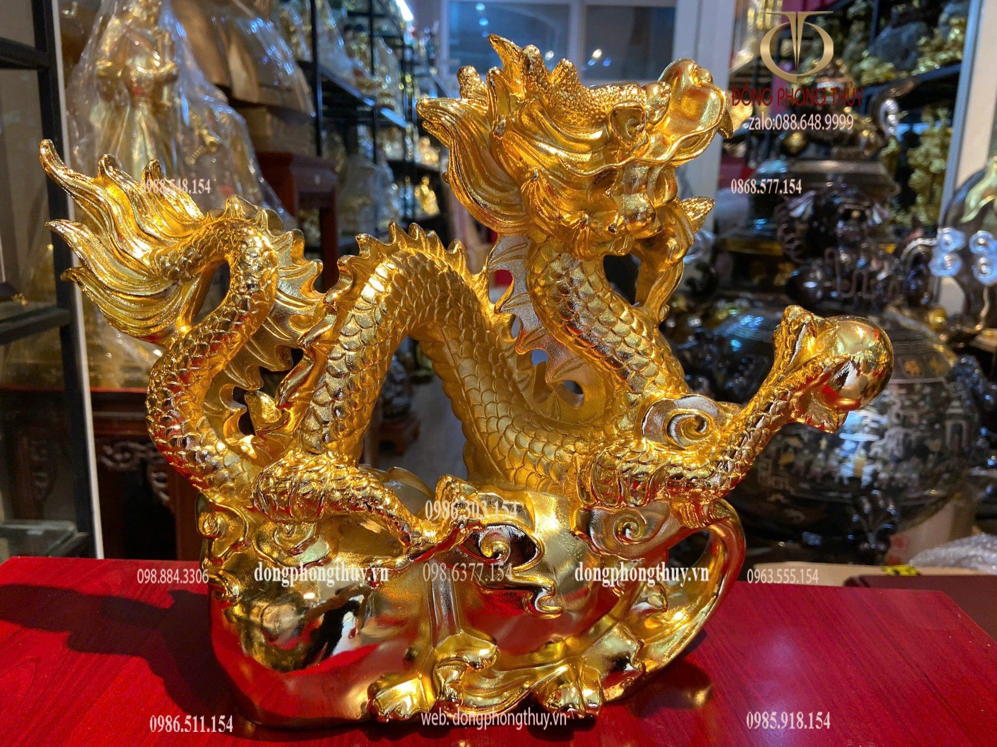 Tượng rồng mạ vàng 24k