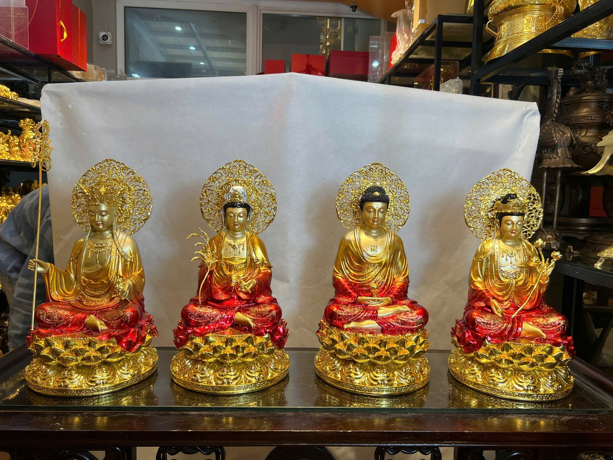 Tượng Tây Phương Tam Thánh bằng đồng