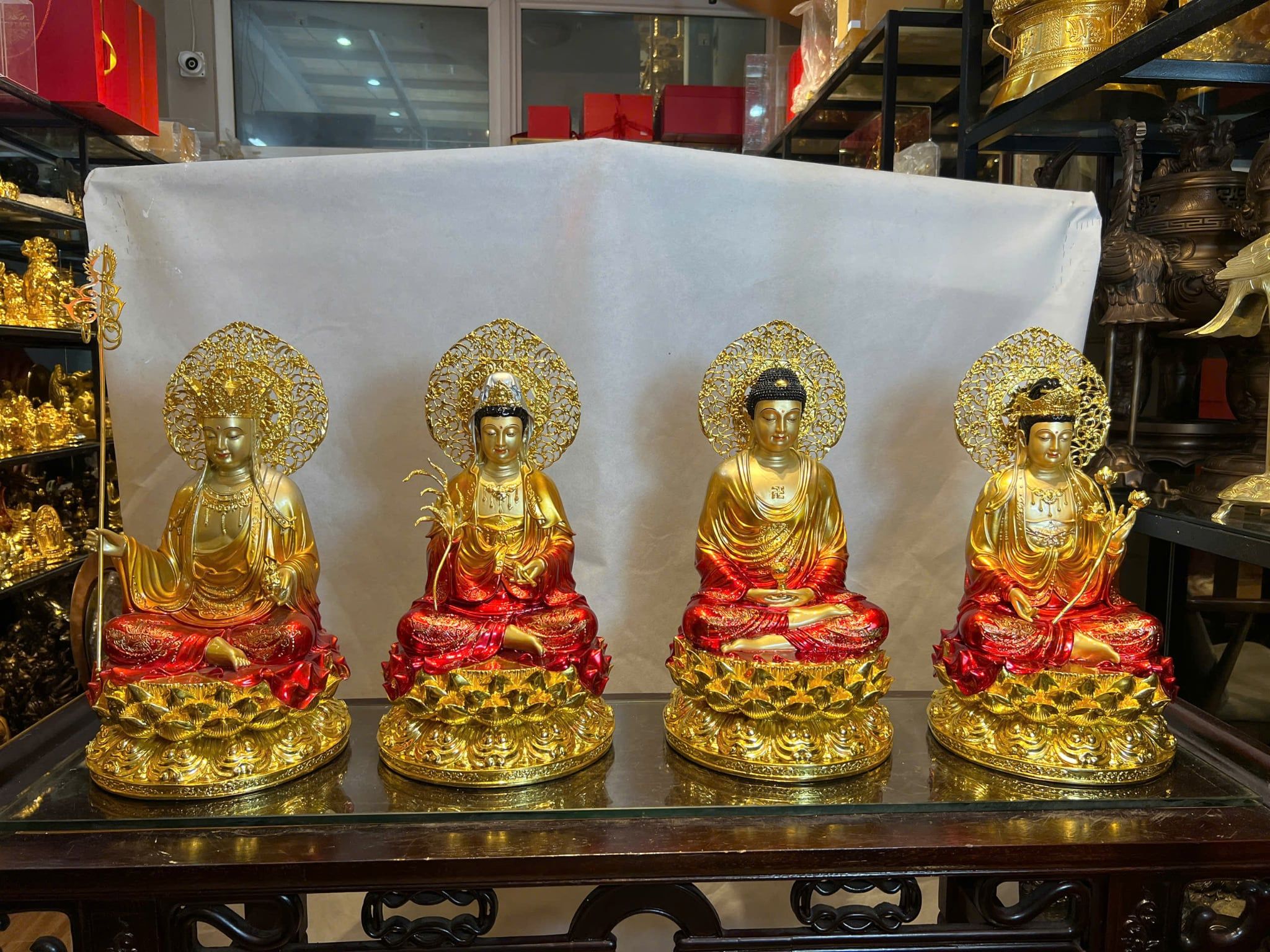 Tượng Tây Phương Tam Thánh bằng đồng