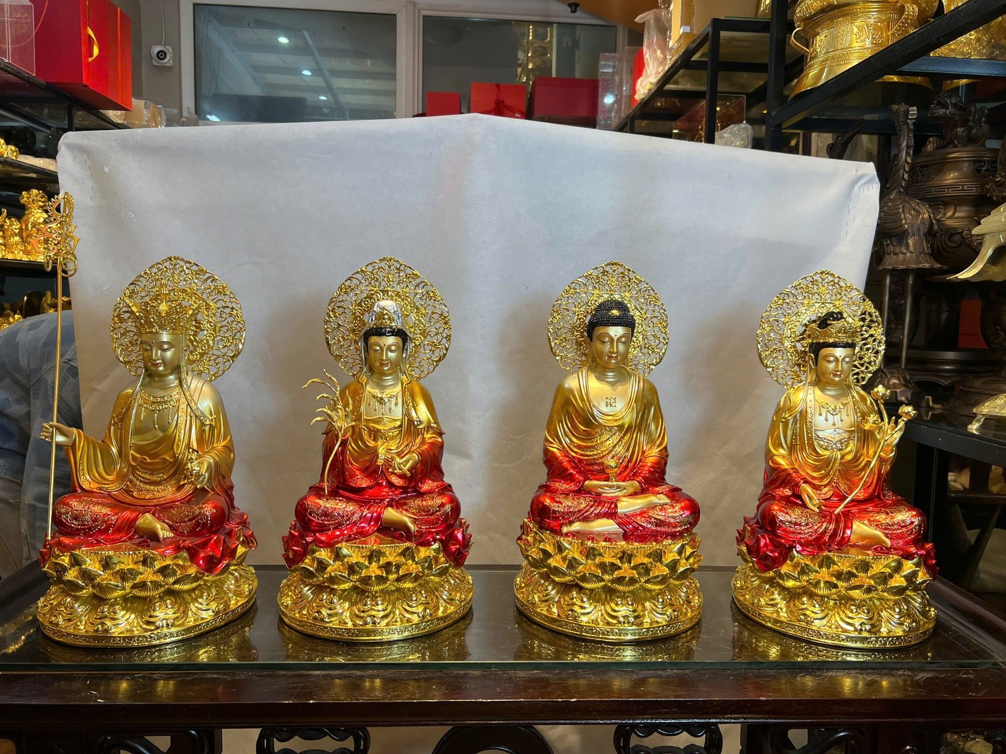 Tượng Tây Phương Tam Thánh bằng đồng