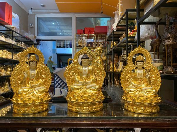 Tượng tây Phương Tam Thánh cao 43cm nặng 38kg dát vàng 24k, vẽ màu