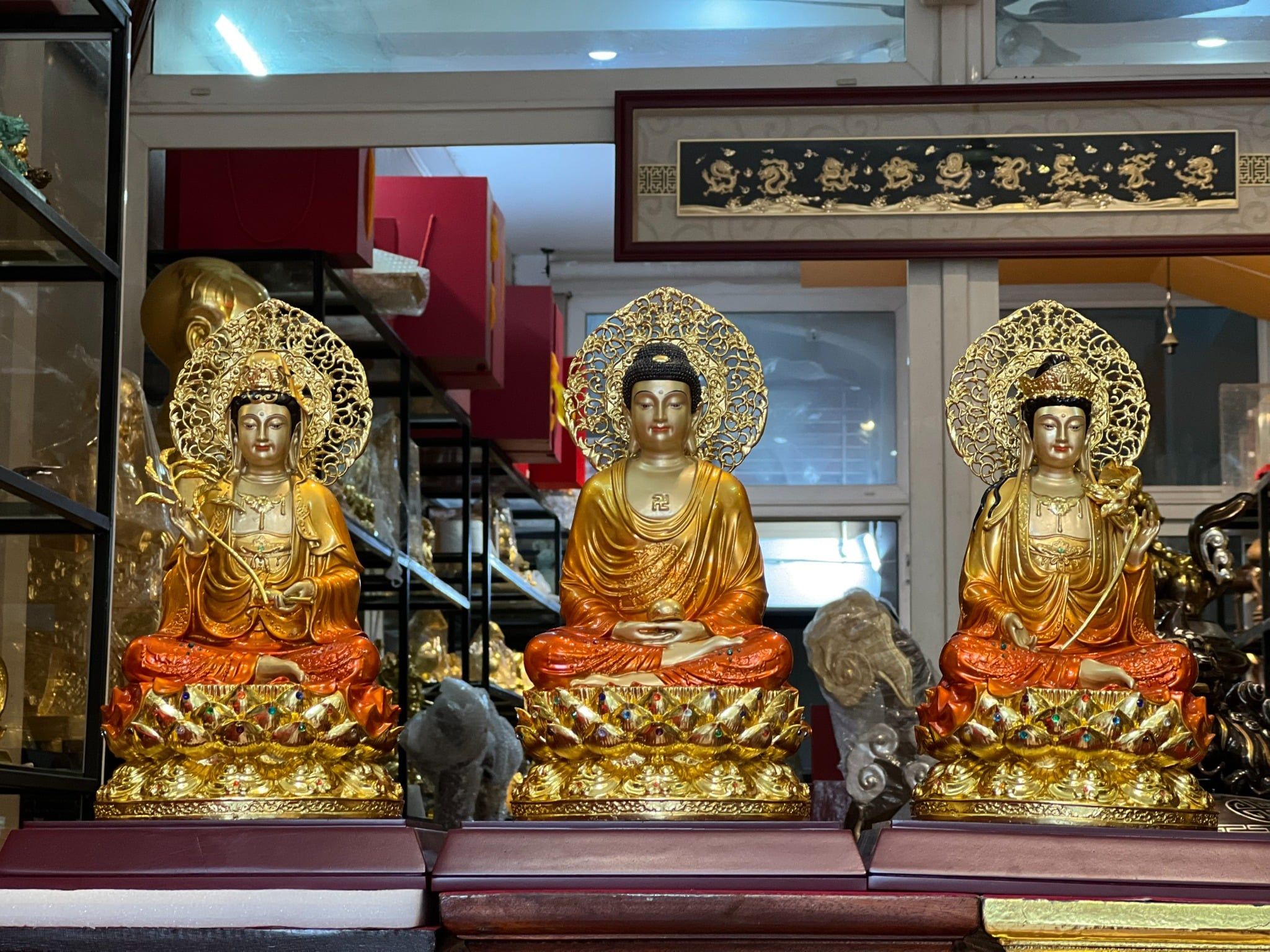 Tượng tây phương tam thánh bằng đồng