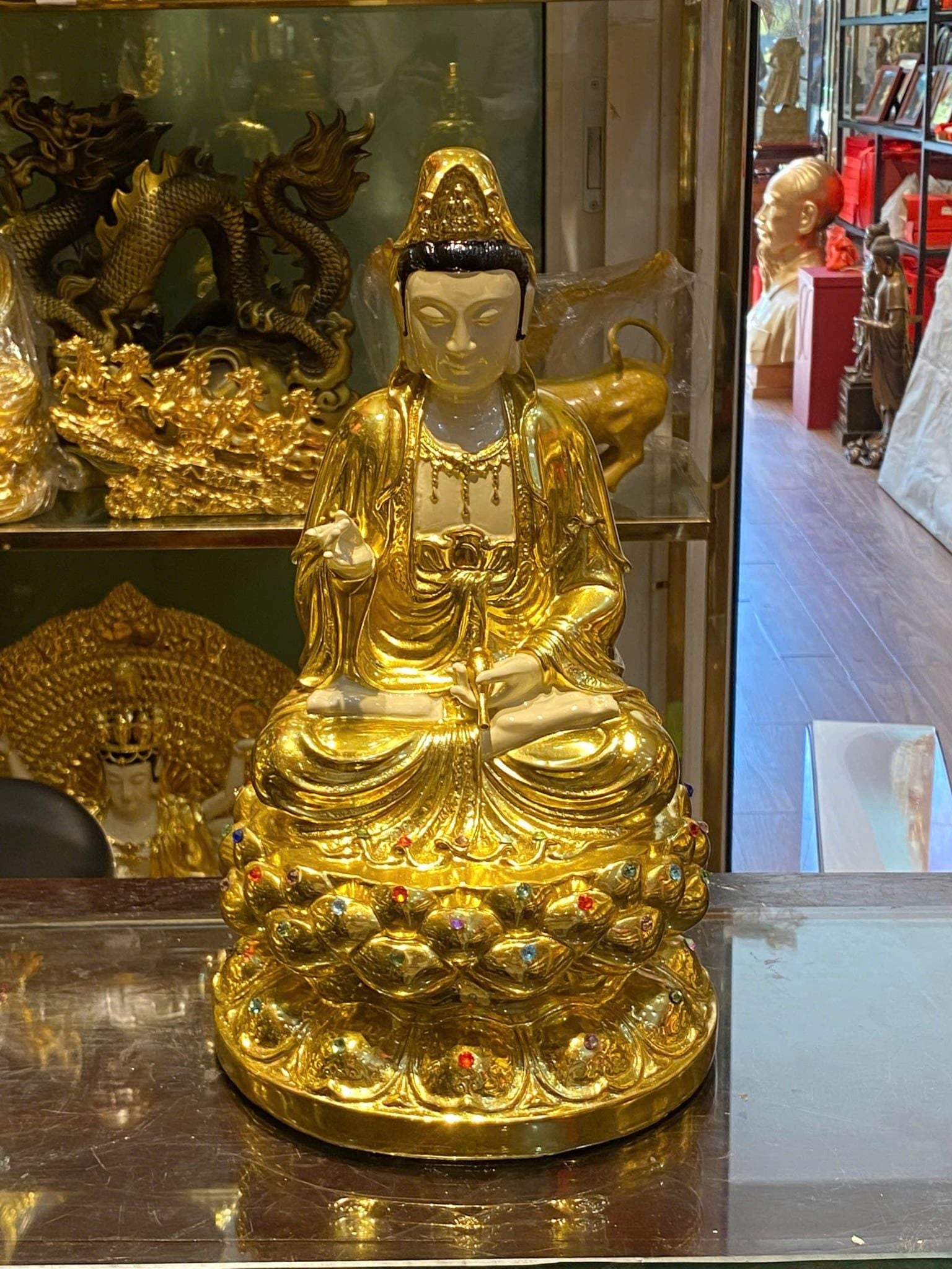 Tượng  tam thánh phật bằng đồng dát vàng