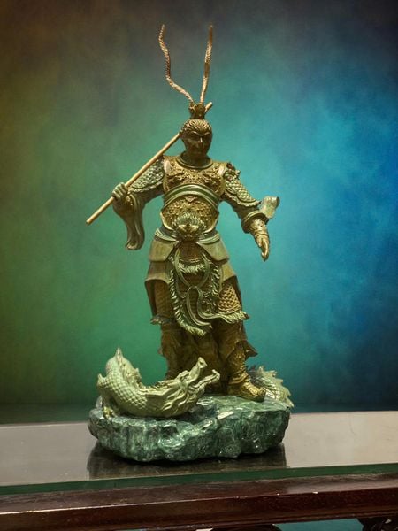 Tượng tề thiên đại thánh- Tôn Ngộ Không bằng đồng