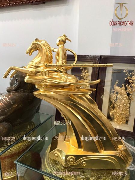 Tượng Đài Thánh Gióng bằng đồng dát vàng 24k Cao 68cm 40kg