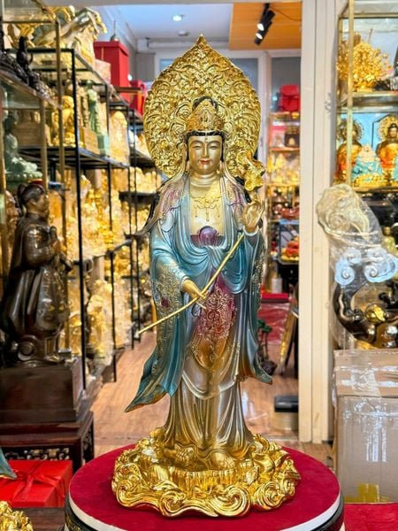 Tượng Thế Chí bồ tát bằng đồng