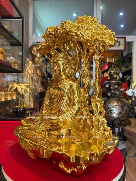 Tượng phật Thích Ca bằng đồng dát vàng