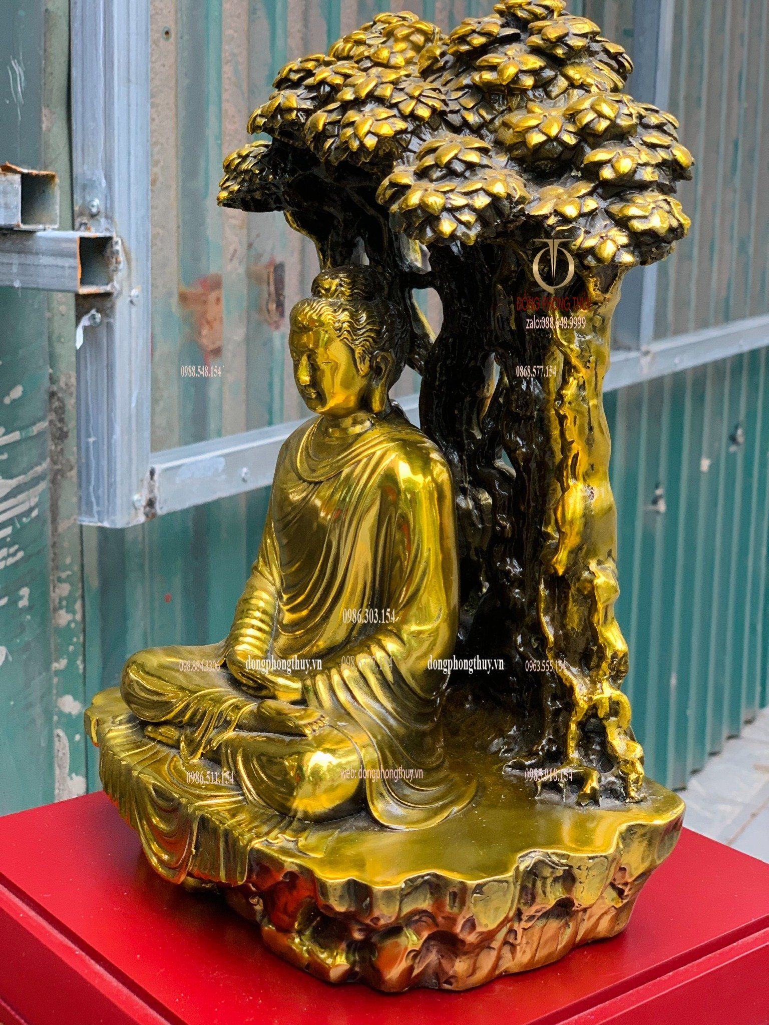 Tượng Thích Ca ngồi gốc bồ đề bằng đồng