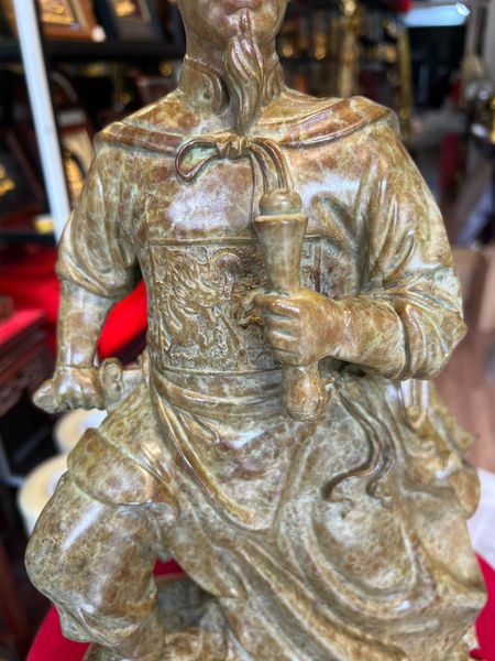 Tượng Trần Quốc Tuấn cao 42cm nặng 7kg bằng đồng Patina xanh rêu cổ loang vân hỏa biến