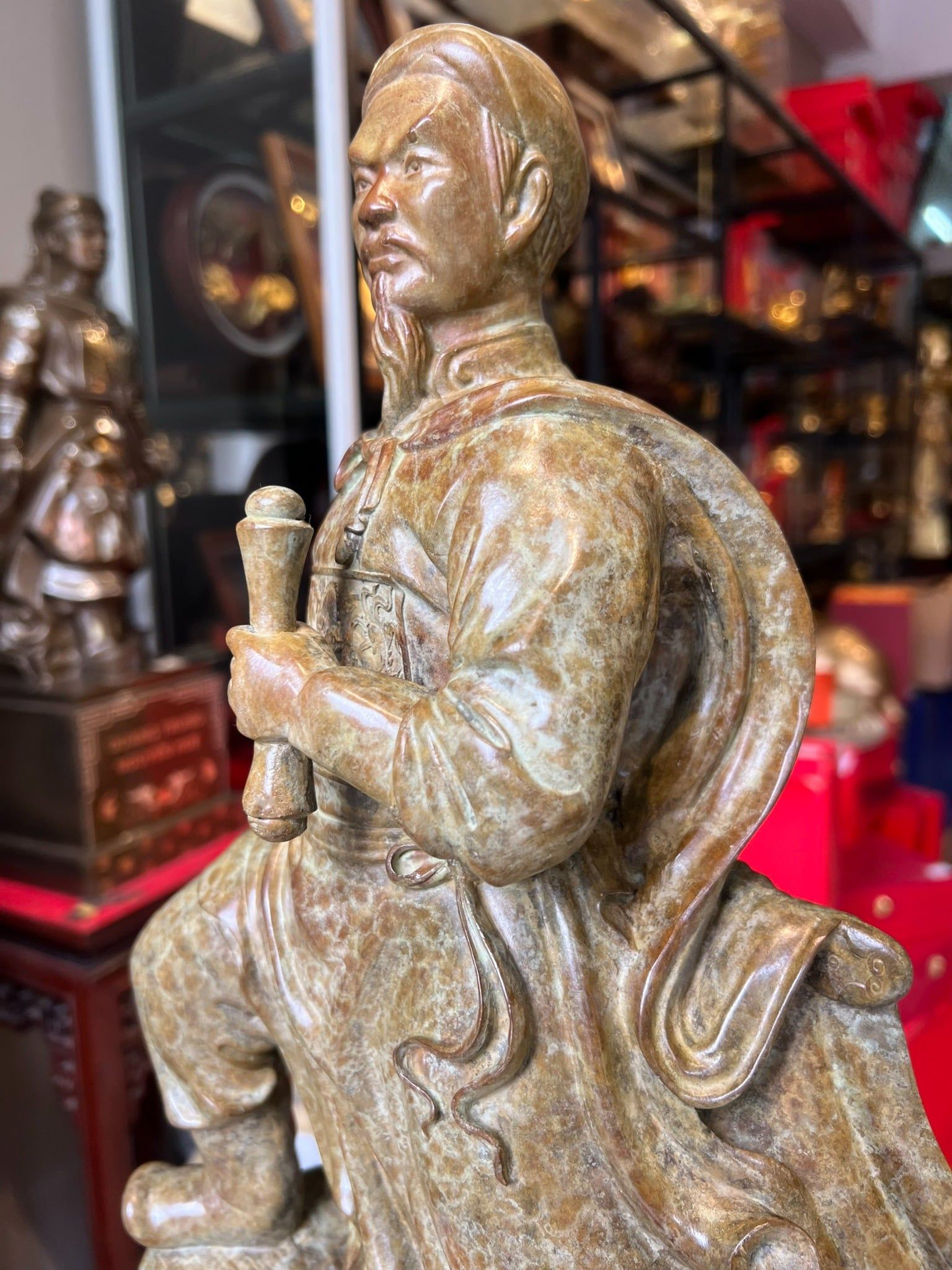 Tượng Trần Quốc Tuấn cao 42cm nặng 7kg bằng đồng Patina xanh rêu cổ loang vân hỏa biến