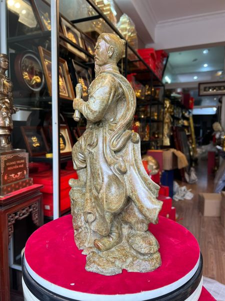 Tượng Trần Quốc Tuấn cao 42cm nặng 7kg bằng đồng Patina xanh rêu cổ loang vân hỏa biến