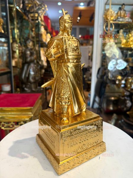 Tượng Trần Hưng Đạo 30cm bằng đồng dát vàng 24k