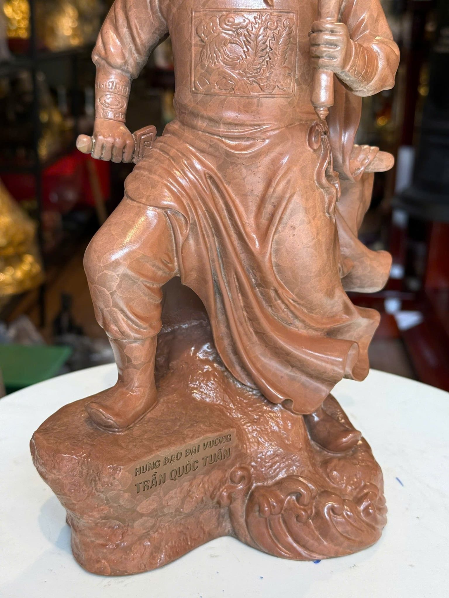 tượng trần hưng đạo
