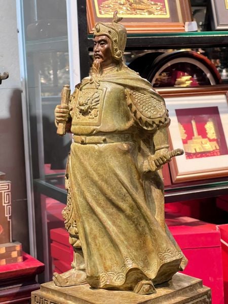 Tượng Trần Hưng Đạo bằng đồng cao 50cm, Patina xanh rêu cổ loang vân hỏa biến