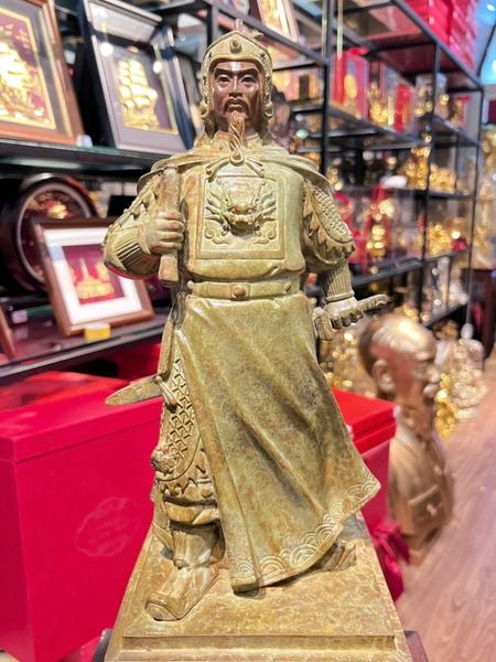 Tượng Trần Hưng Đạo bằng đồng cao 50cm, Patina xanh rêu cổ loang vân hỏa biến