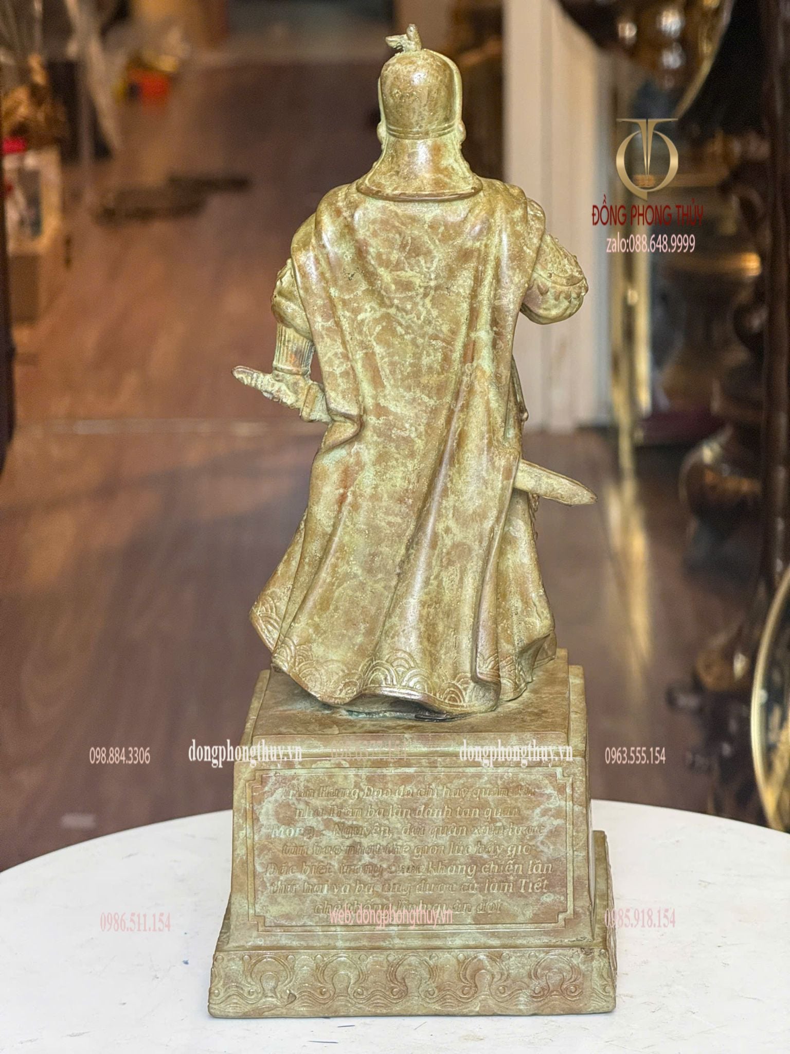 Tượng Hưng Đạo Vương 30cm