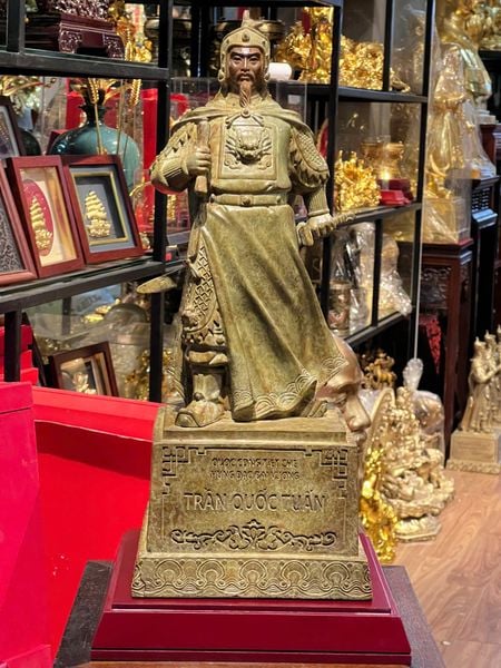 Tượng Trần Hưng Đạo bằng đồng cao 50cm, Patina xanh rêu cổ loang vân hỏa biến