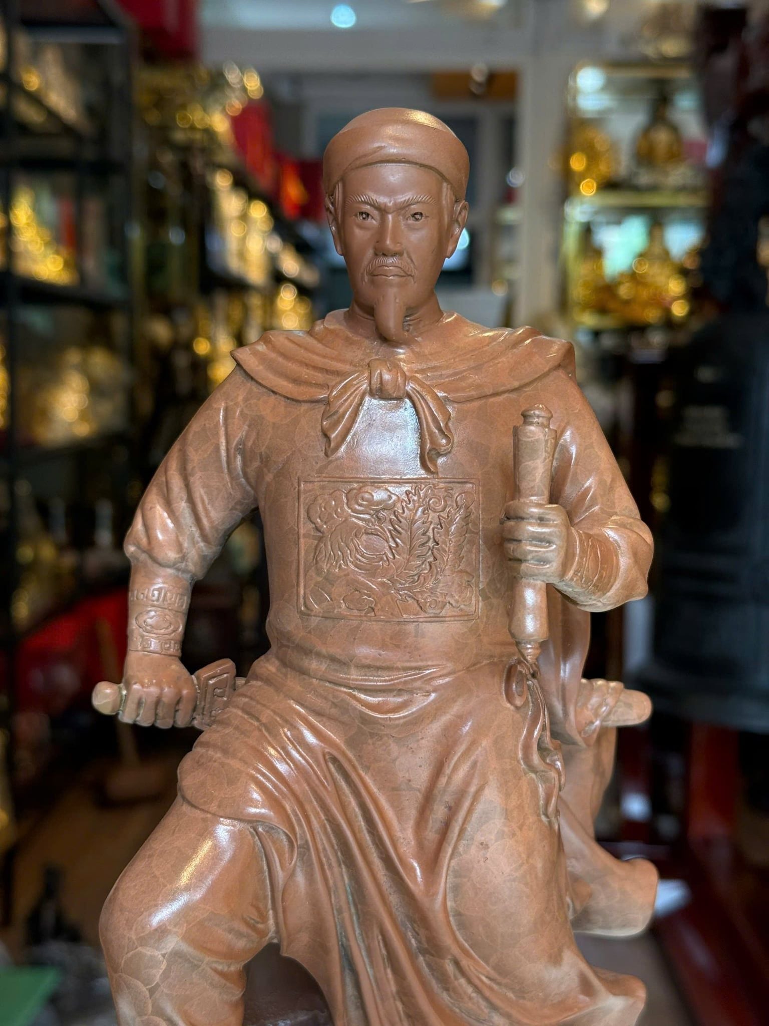 tượng trần hưng đạo
