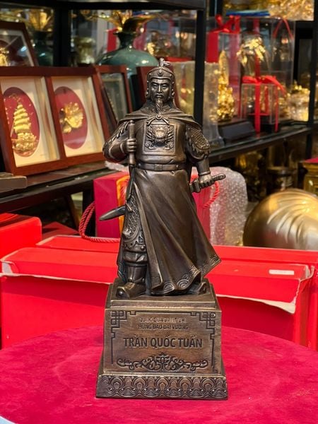Tượng Trần Hưng Đạo 30cm bằng đồng