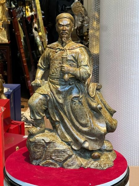 Tượng Hưng Đạo Đại Vương cao 42cm nặng 7kg bằng đồng Patina xanh rêu cổ loang vân hỏa biến