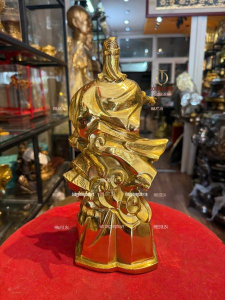 Tượng Trần hưng đạo