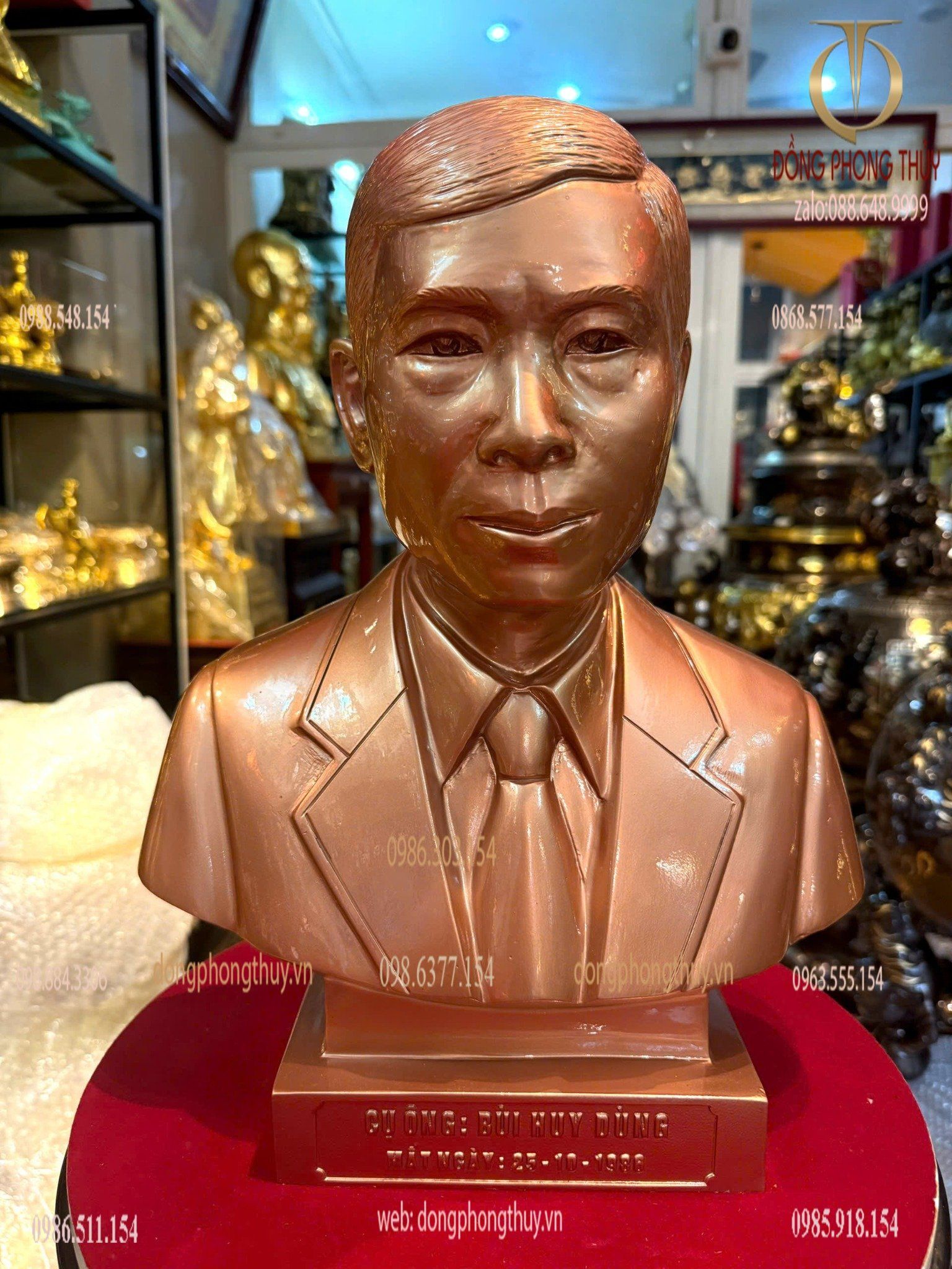 Tượng truyền thần bằng đồng