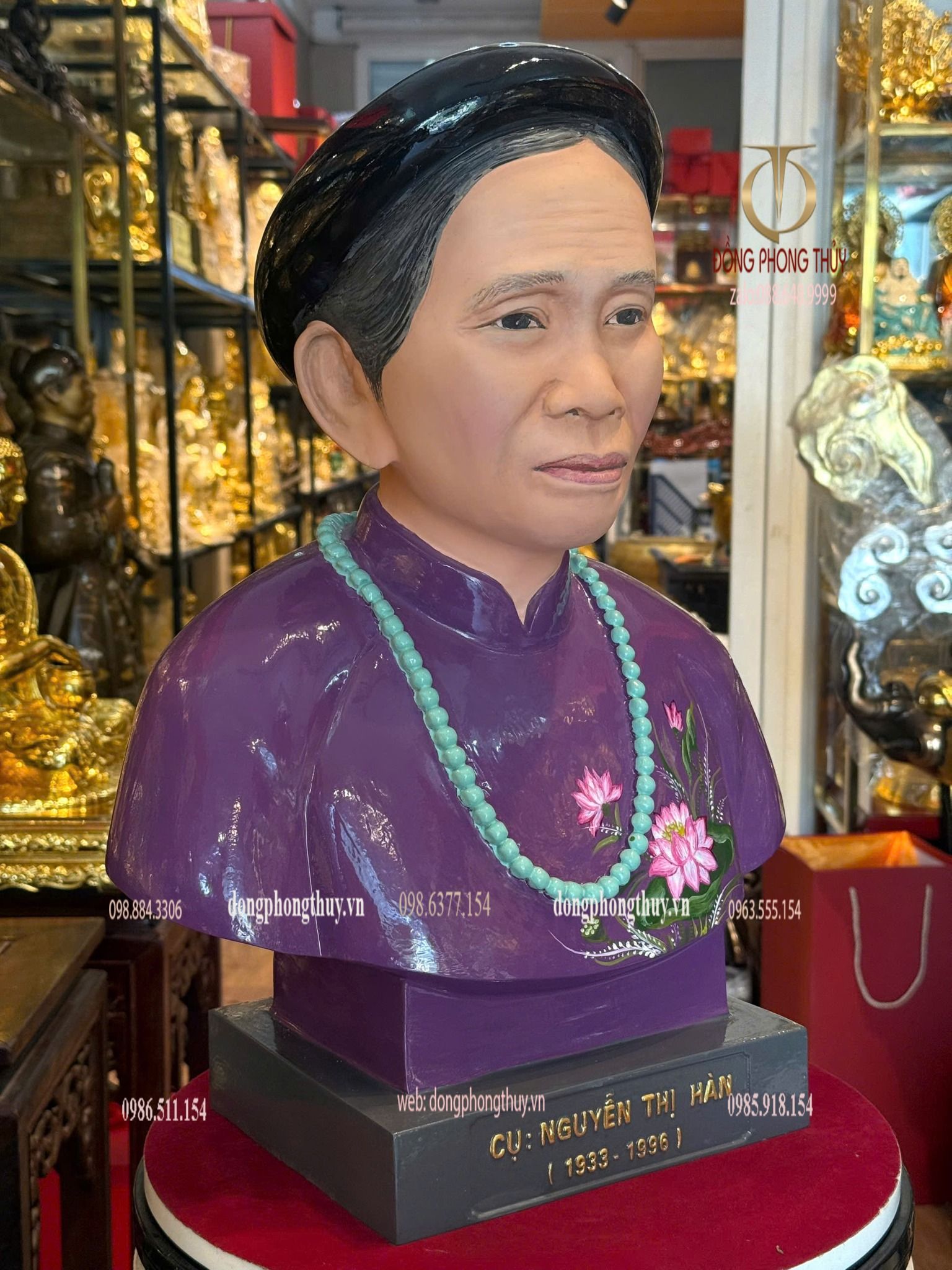 Tượng chân dung truyền thần bằng đồng