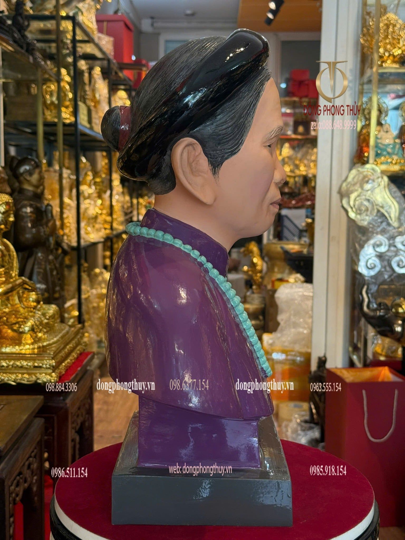 Tượng chân dung truyền thần bằng đồng