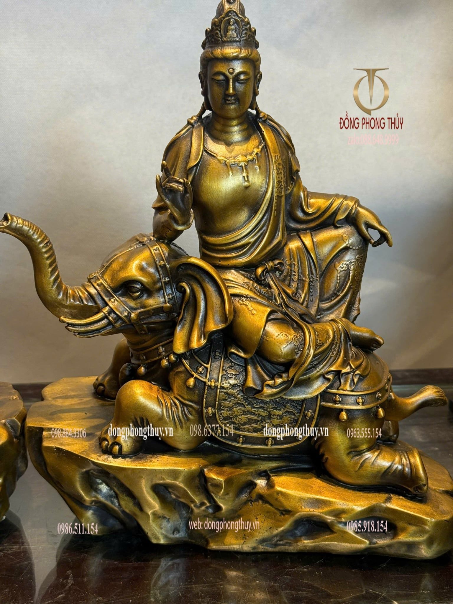 Tượng văn thù sư lợi-phổ hiền bồ tát bằng đồng