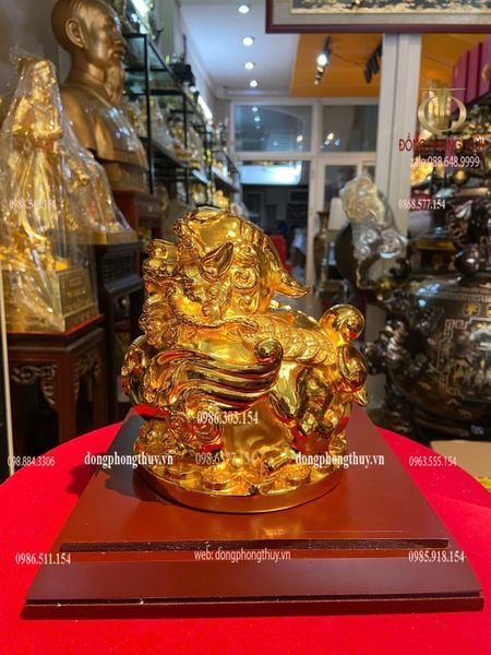 Quà tặng mạ vàng: Tỳ hưu đồng mạ vàng 24k