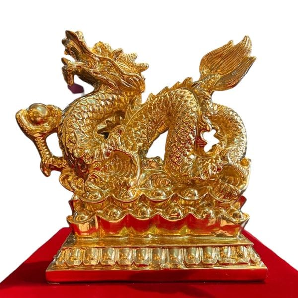 Tượng rồng tiến mạ vàng 24k