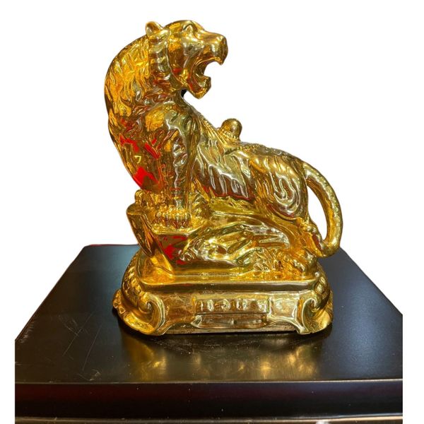 Quà tặng mạ vàng: Tượng Hổ phong thủy thếp vàng 24k
